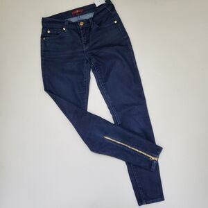 7 For All Mankind Slim Skinny Ankle Jeans With Gold Back Ankle Calf Zipper